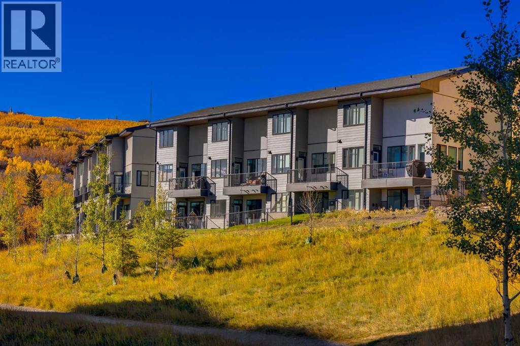 90, 1453 Na'a Drive SW, Calgary, Alberta  T3H 6H7 - Photo 40 - A2325506