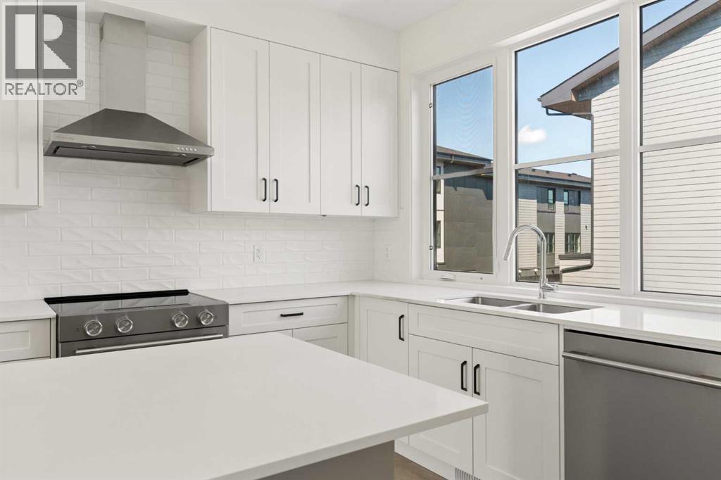 90, 1453 Na'a Drive SW, Calgary, Alberta  T3H 6H7 - Photo 7 - A2325506