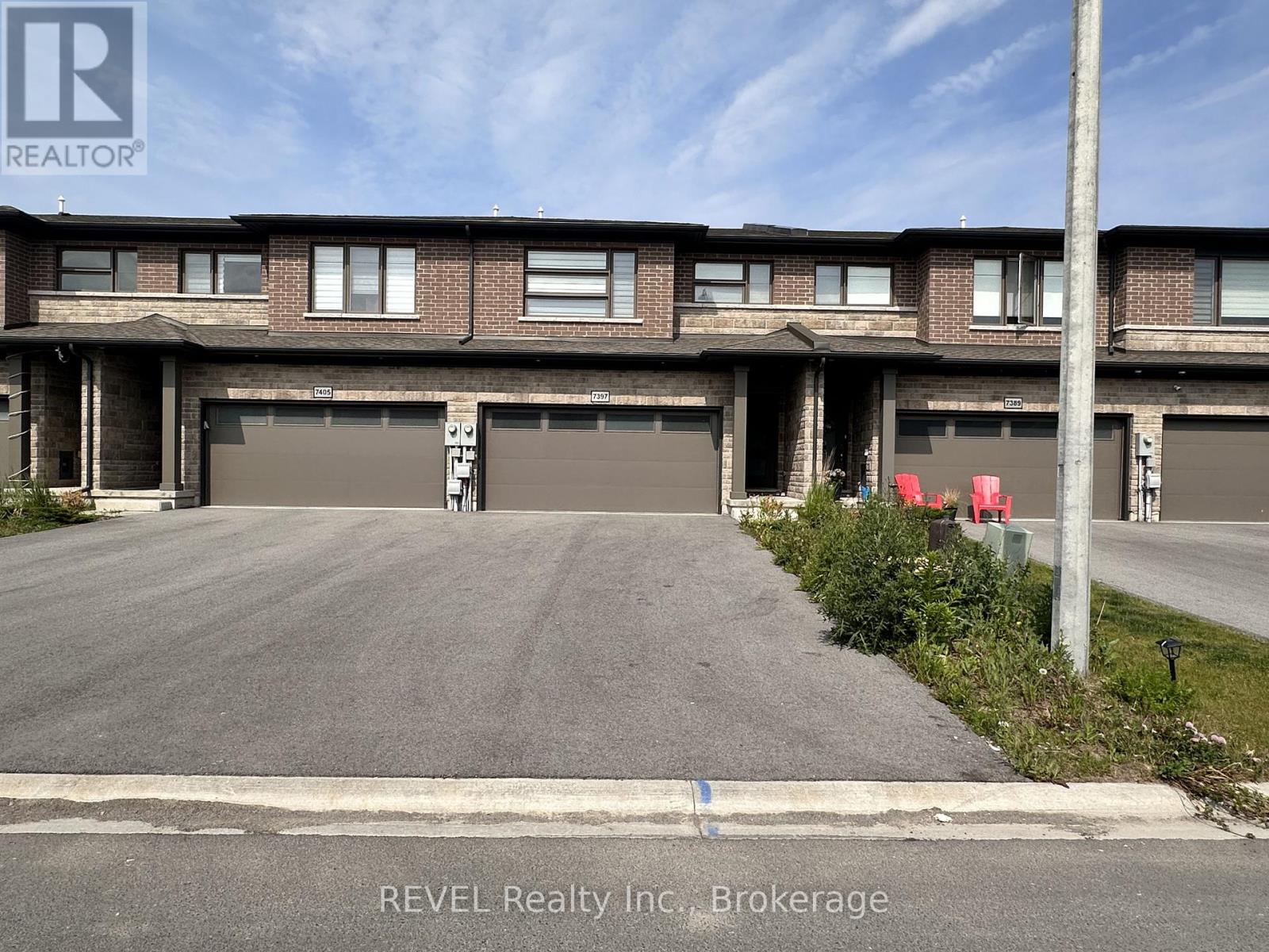 7397 Matteo Drive, Niagara Falls, Ontario L2H 3T3 - Photo 1 - X13523352