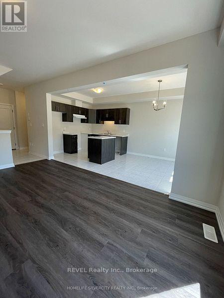7397 Matteo Drive, Niagara Falls, Ontario L2H 3T3 - Photo 7 - X13523352