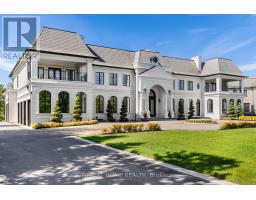 16 SIRONA'S LANE, Aurora, Ontario