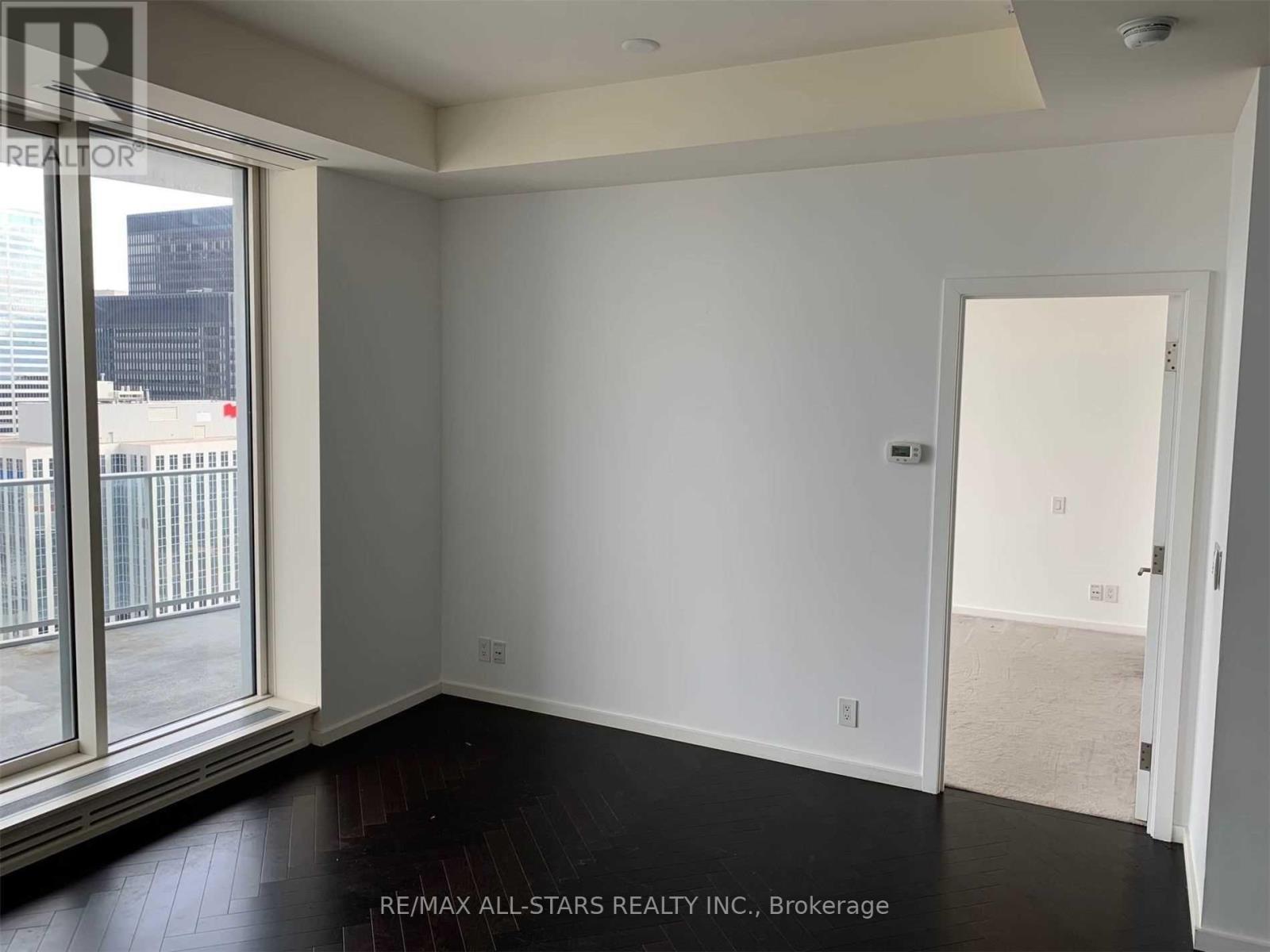 5206 - 180 University Avenue, Toronto, Ontario  M5H 0A1 - Photo 12 - C13523340