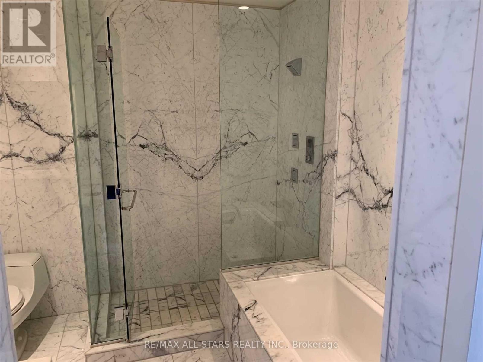 5206 - 180 University Avenue, Toronto, Ontario  M5H 0A1 - Photo 18 - C13523340