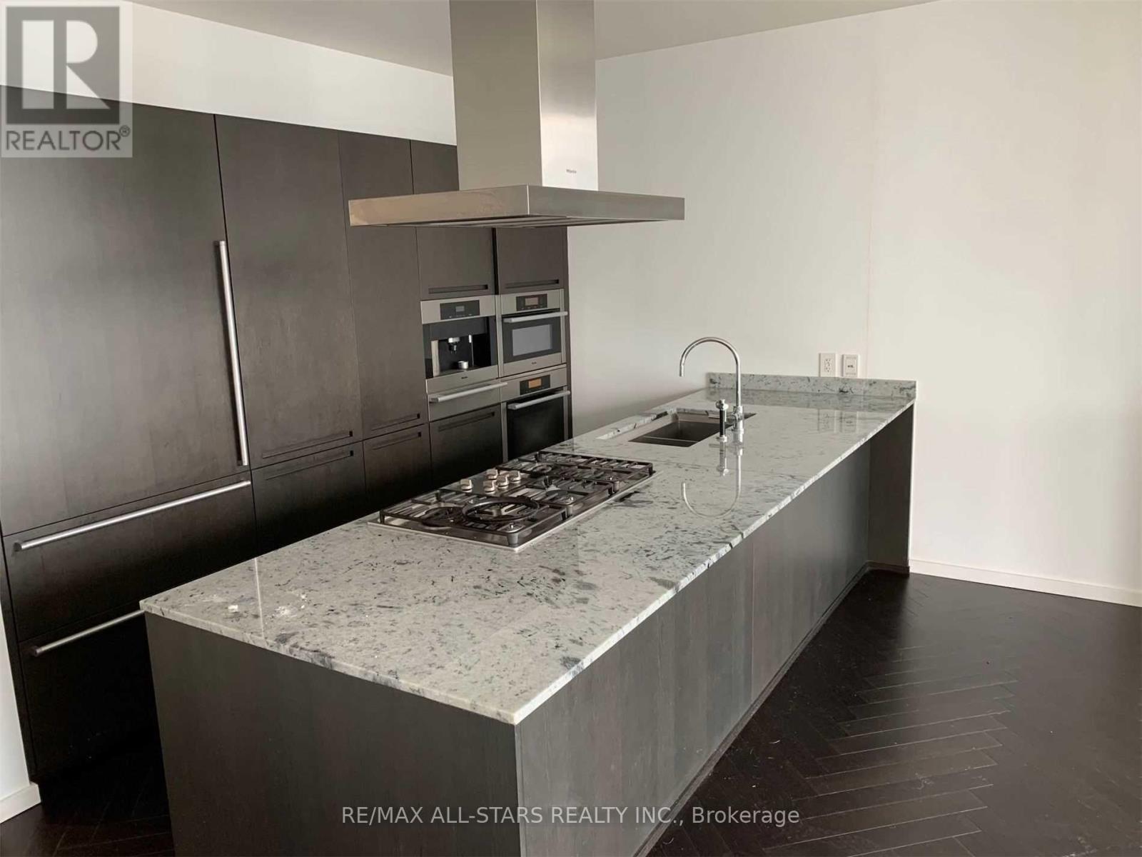 5206 - 180 University Avenue, Toronto, Ontario  M5H 0A1 - Photo 7 - C13523340