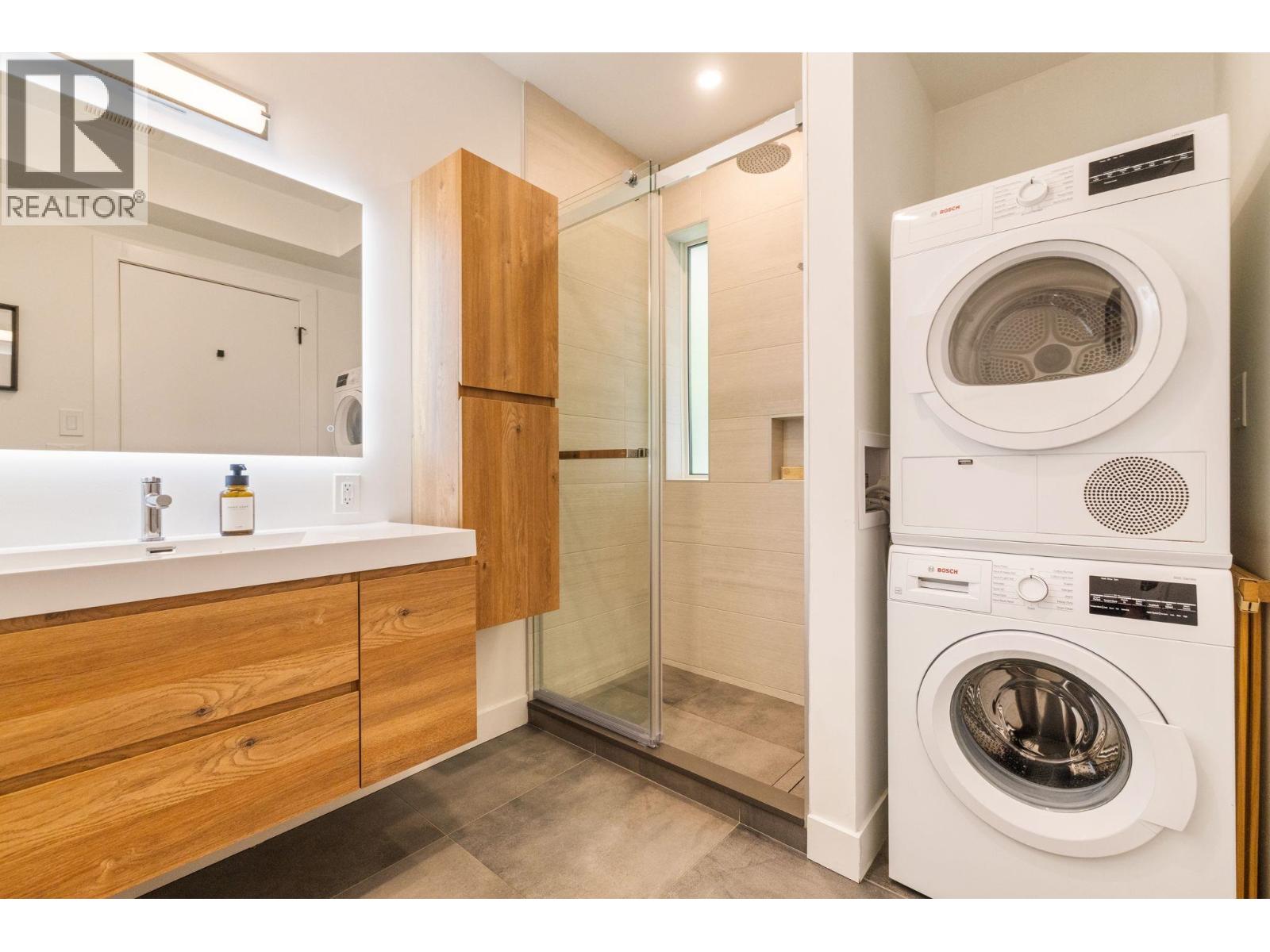 1372 E 10th Avenue, Vancouver, British Columbia  V5N 1X3 - Photo 26 - R3142093