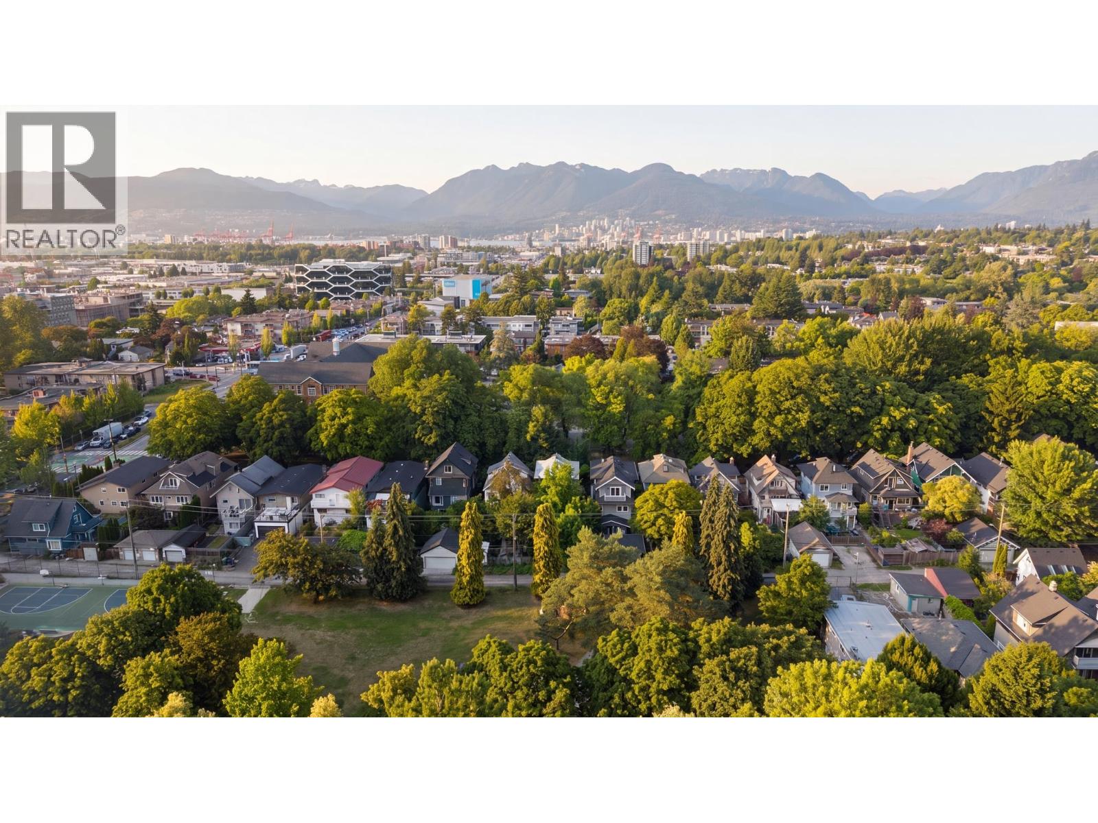 1372 E 10th Avenue, Vancouver, British Columbia  V5N 1X3 - Photo 39 - R3142093
