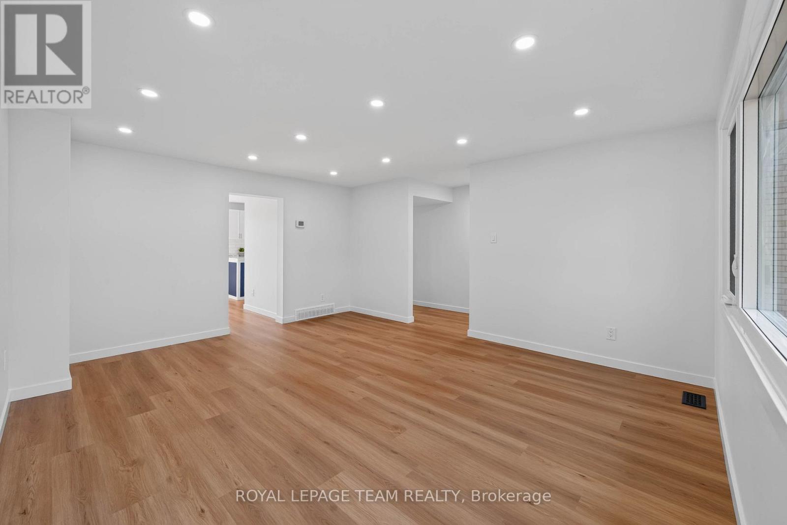 64 Mulvagh Avenue, Ottawa, Ontario  K2E 6M6 - Photo 10 - X13523262