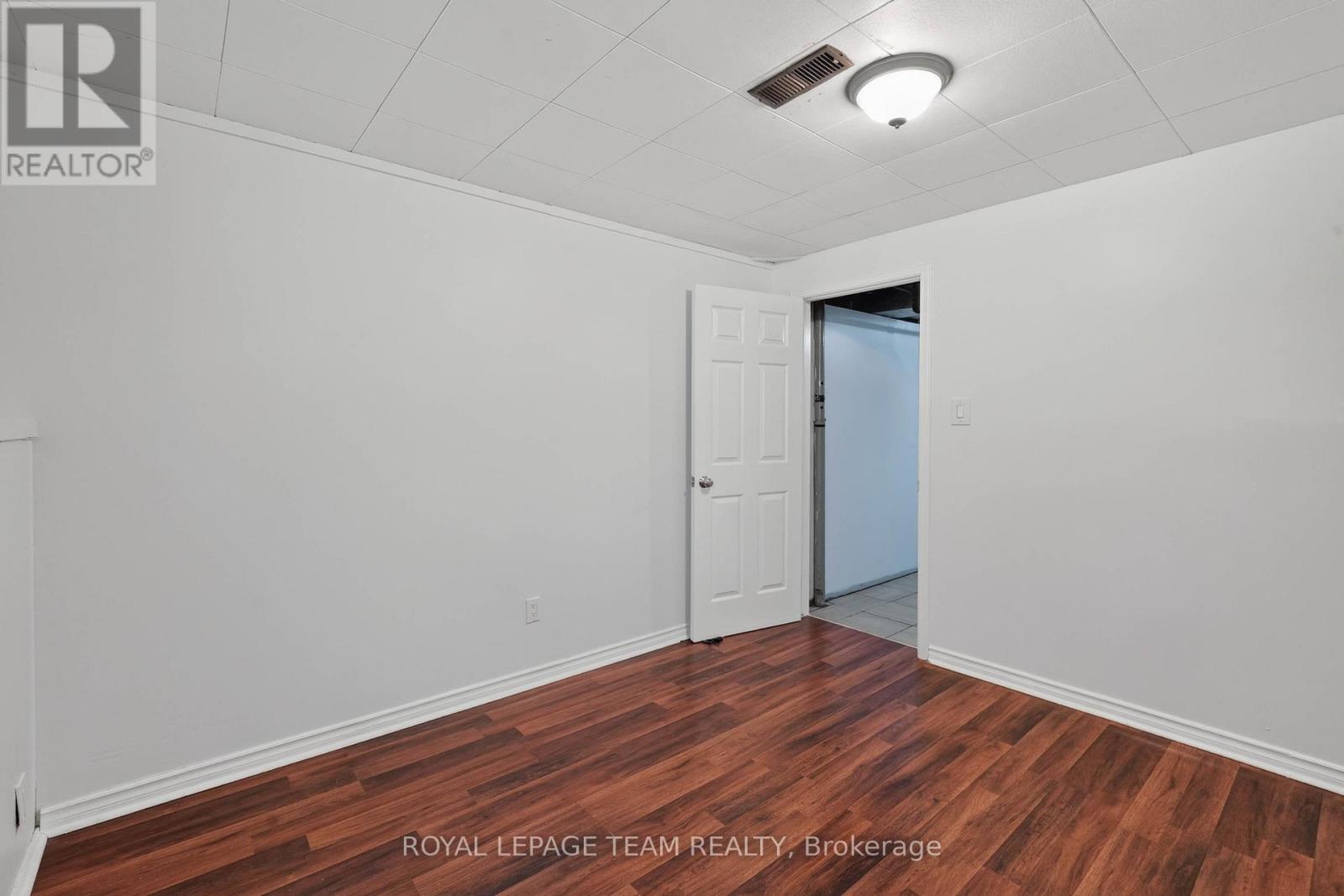 64 Mulvagh Avenue, Ottawa, Ontario  K2E 6M6 - Photo 39 - X13523262