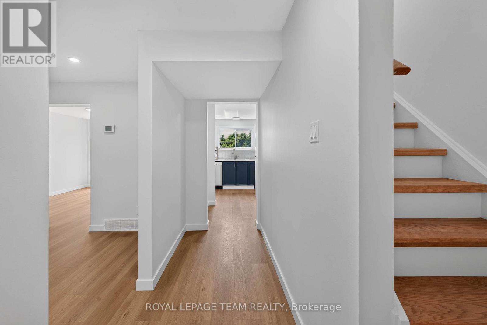 64 Mulvagh Avenue, Ottawa, Ontario  K2E 6M6 - Photo 6 - X13523262