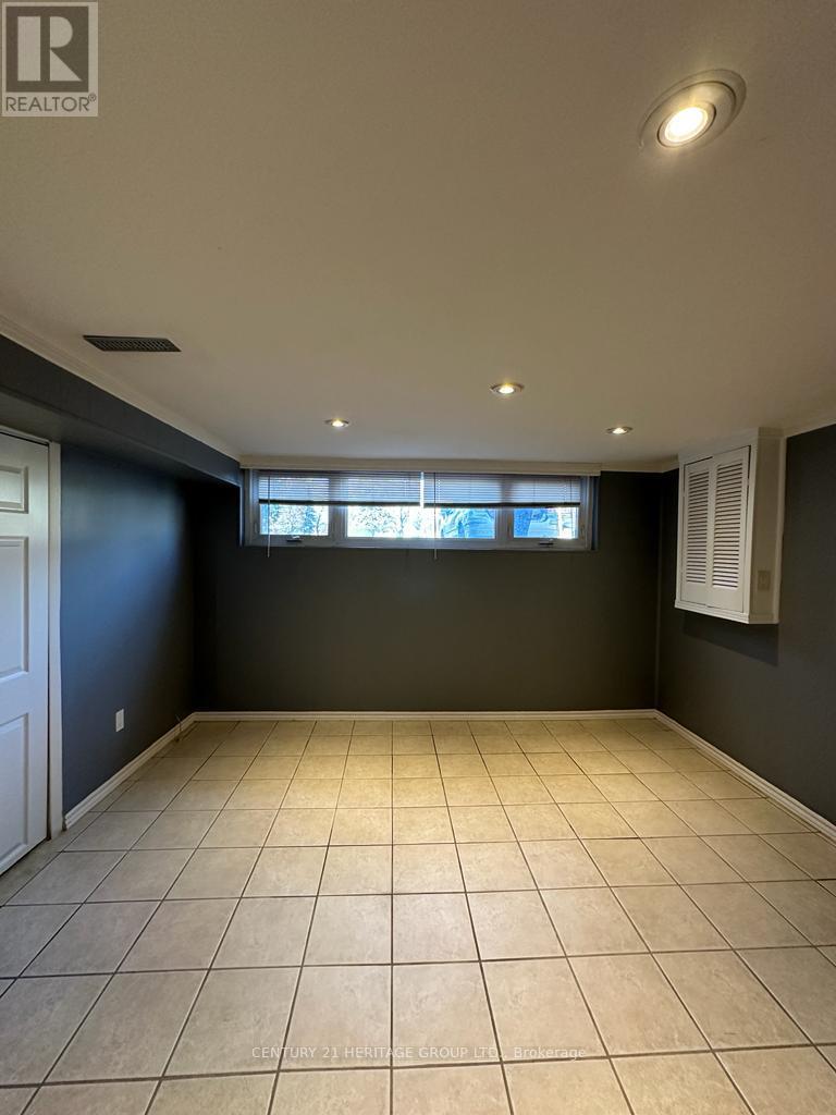 Basement - 42 Gentry Crescent, Richmond Hill, Ontario  L4C 2G9 - Photo 4 - N13523392