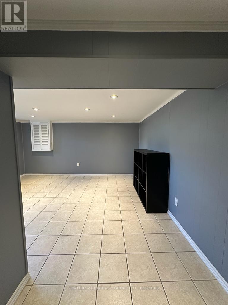 Basement - 42 Gentry Crescent, Richmond Hill, Ontario  L4C 2G9 - Photo 5 - N13523392