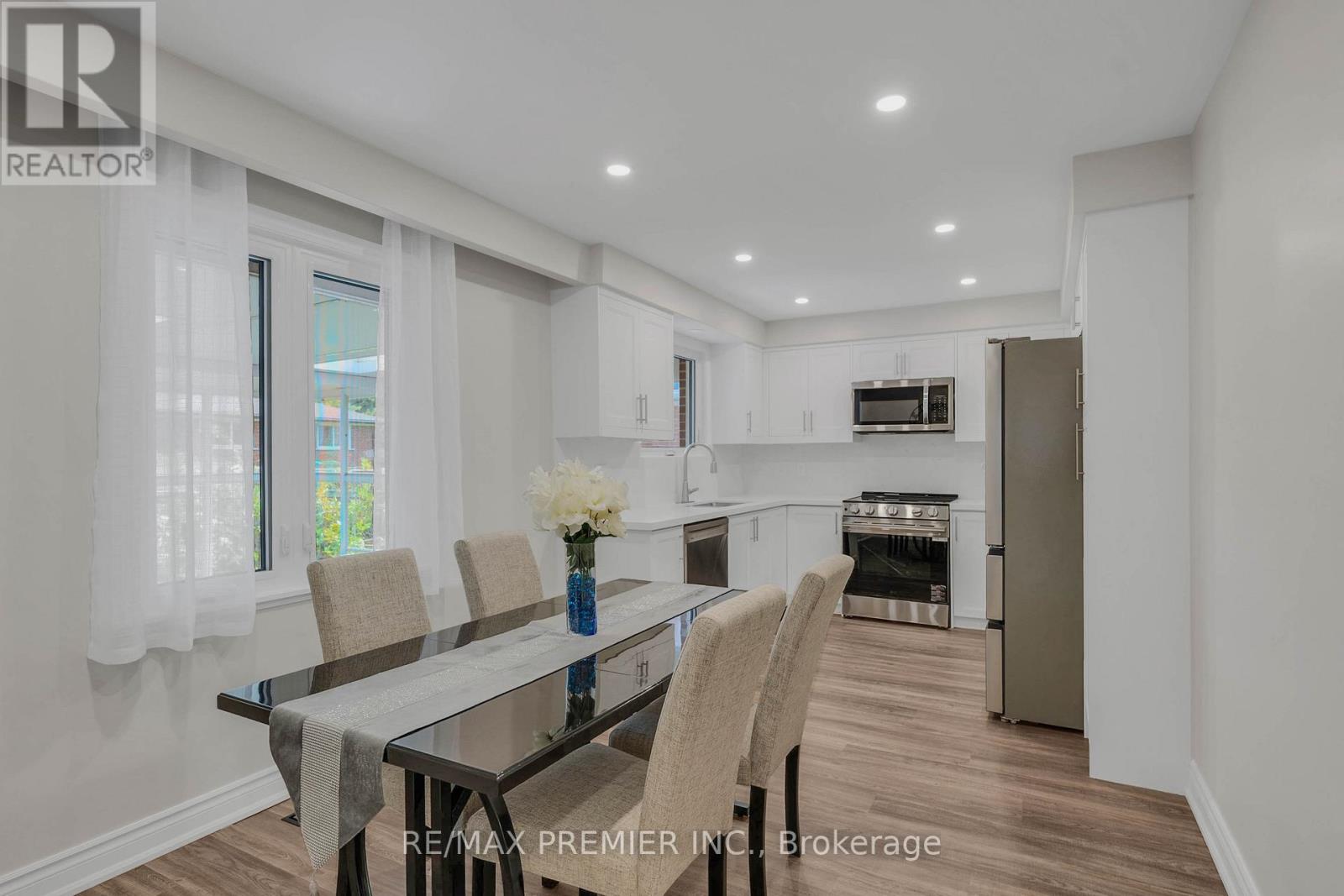 62 Keegan Crescent, Toronto, Ontario  M3J 1G2 - Photo 9 - W13522688