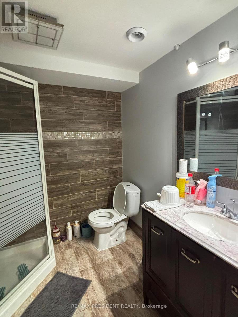 2 - 2020 South Millway, Mississauga, Ontario  L5L 1K2 - Photo 32 - W13523298