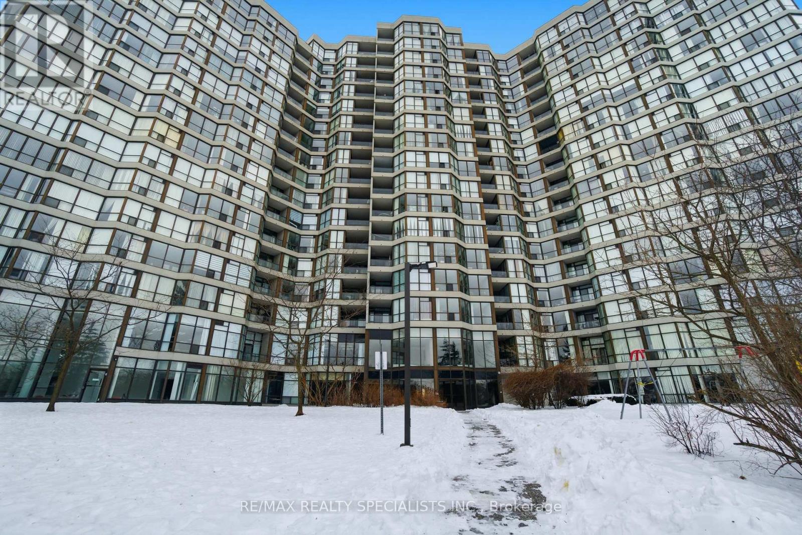 1707 - 1 Rowntree Road, Toronto, Ontario  M9V 5G7 - Photo 4 - W13523362