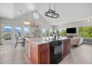 3240 Roncastle Road, Blind Bay, BC V0E 1H1