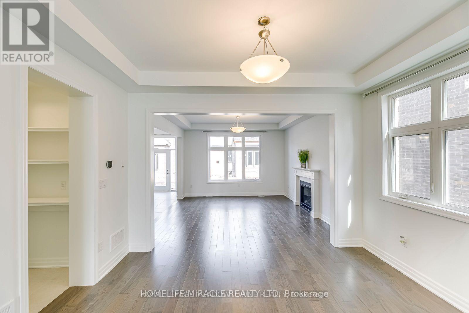 3133 Moss Gardens, Oakville, Ontario L6M 4L8 - Photo 11 - W13523396