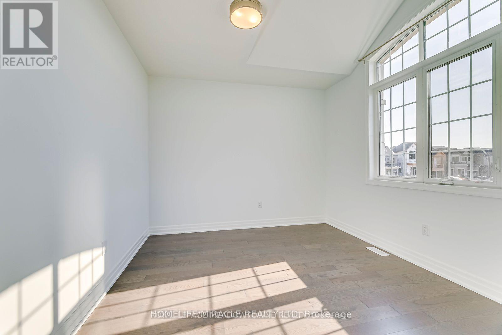 3133 Moss Gardens, Oakville, Ontario L6M 4L8 - Photo 24 - W13523396