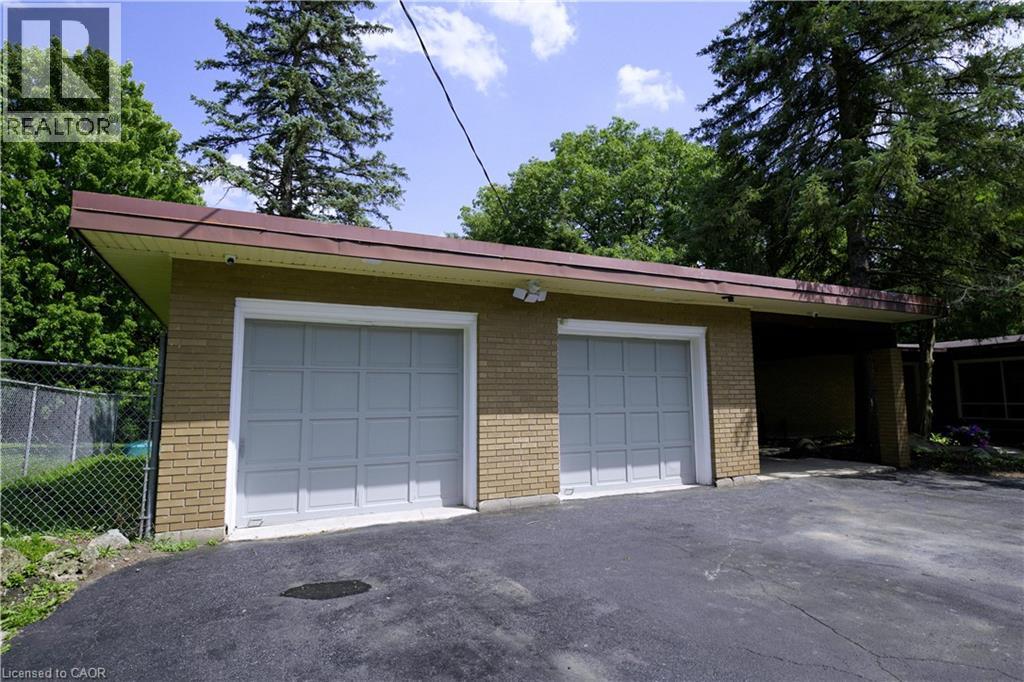560 Crane Court, Burlington, Ontario  L7P 4Y8 - Photo 8 - 40845273