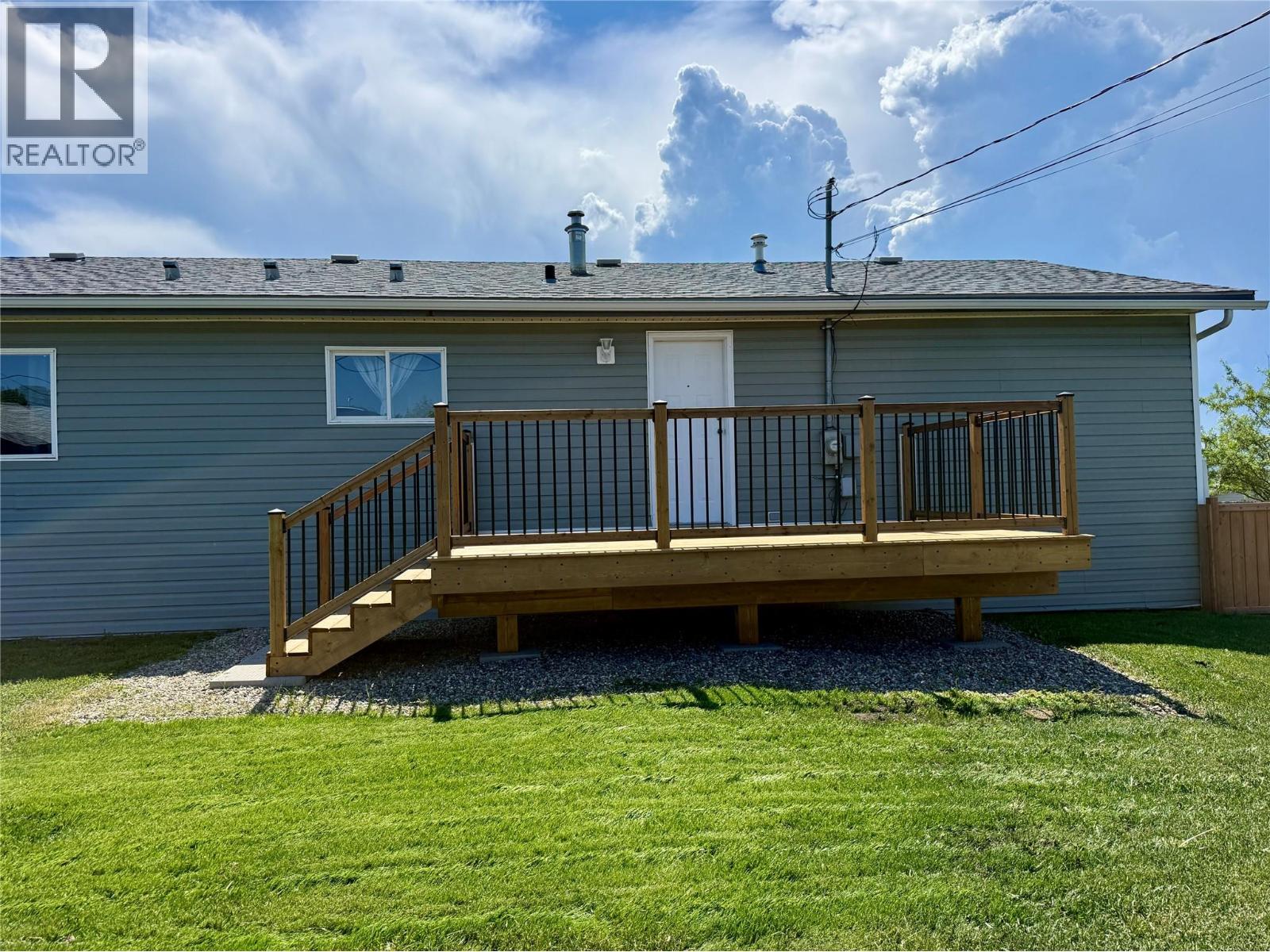 500 99 Avenue, Dawson Creek, British Columbia  V1G 1T3 - Photo 16 - 10393504