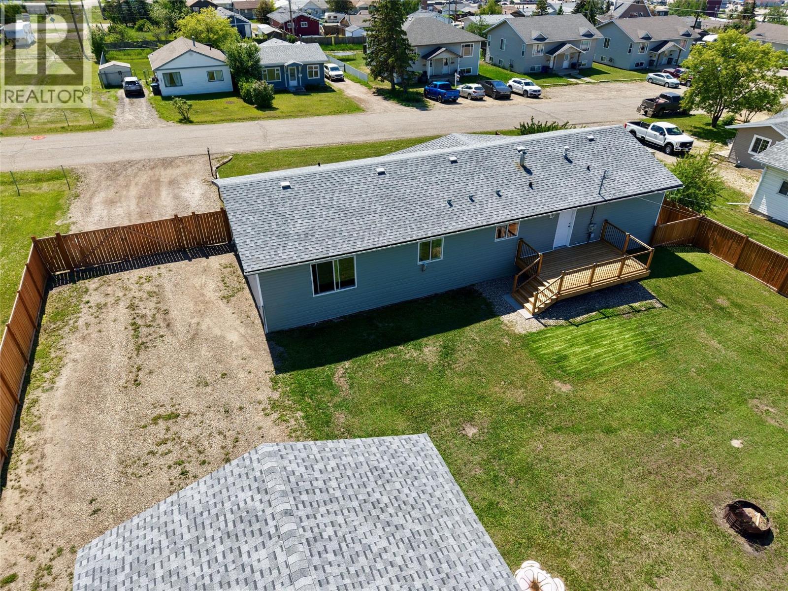 500 99 Avenue, Dawson Creek, British Columbia  V1G 1T3 - Photo 33 - 10393504