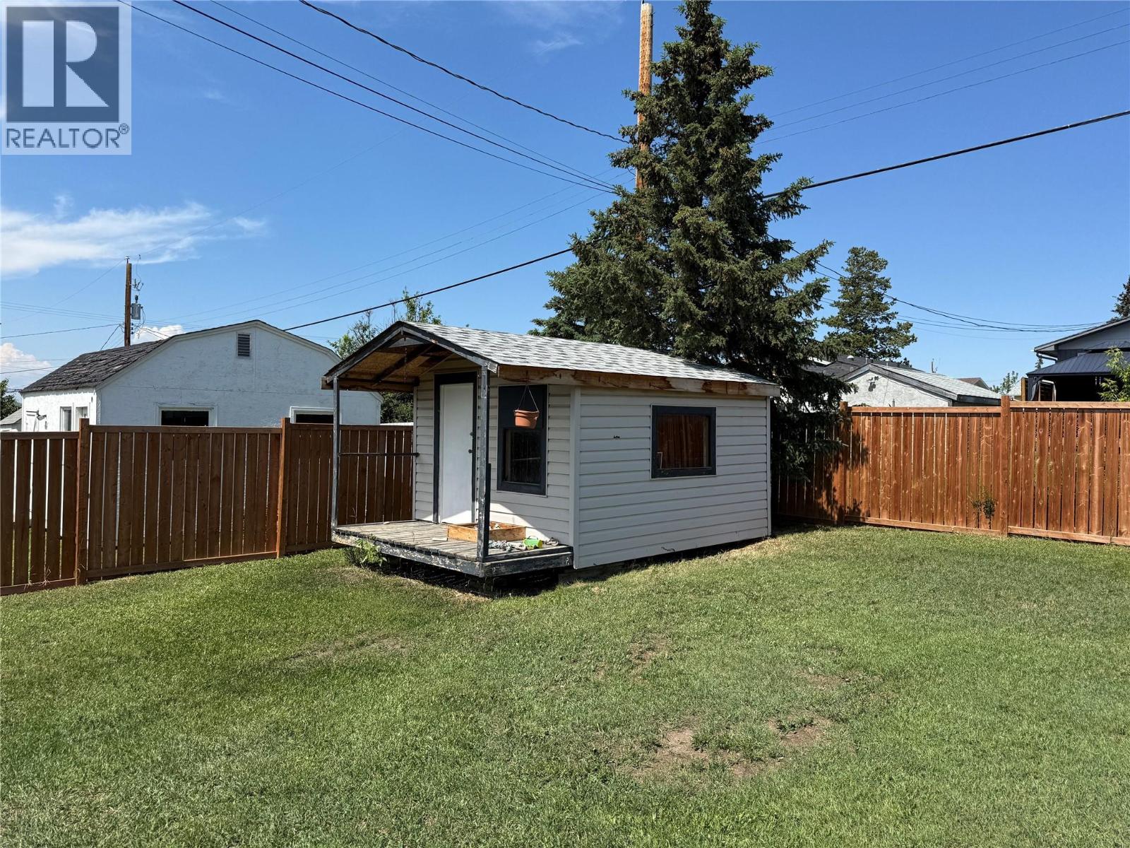 500 99 Avenue, Dawson Creek, British Columbia  V1G 1T3 - Photo 37 - 10393504