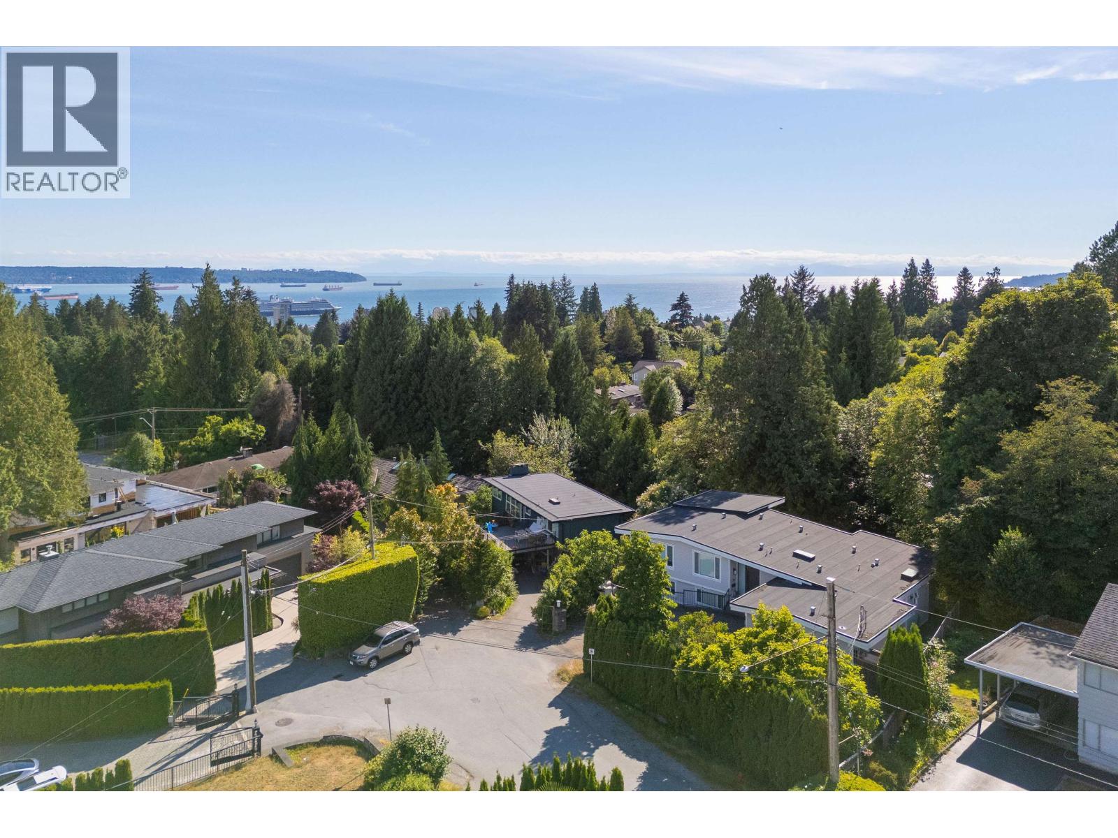 1764 Ottawa Place, West Vancouver, British Columbia  V7V 2T7 - Photo 4 - R3142162