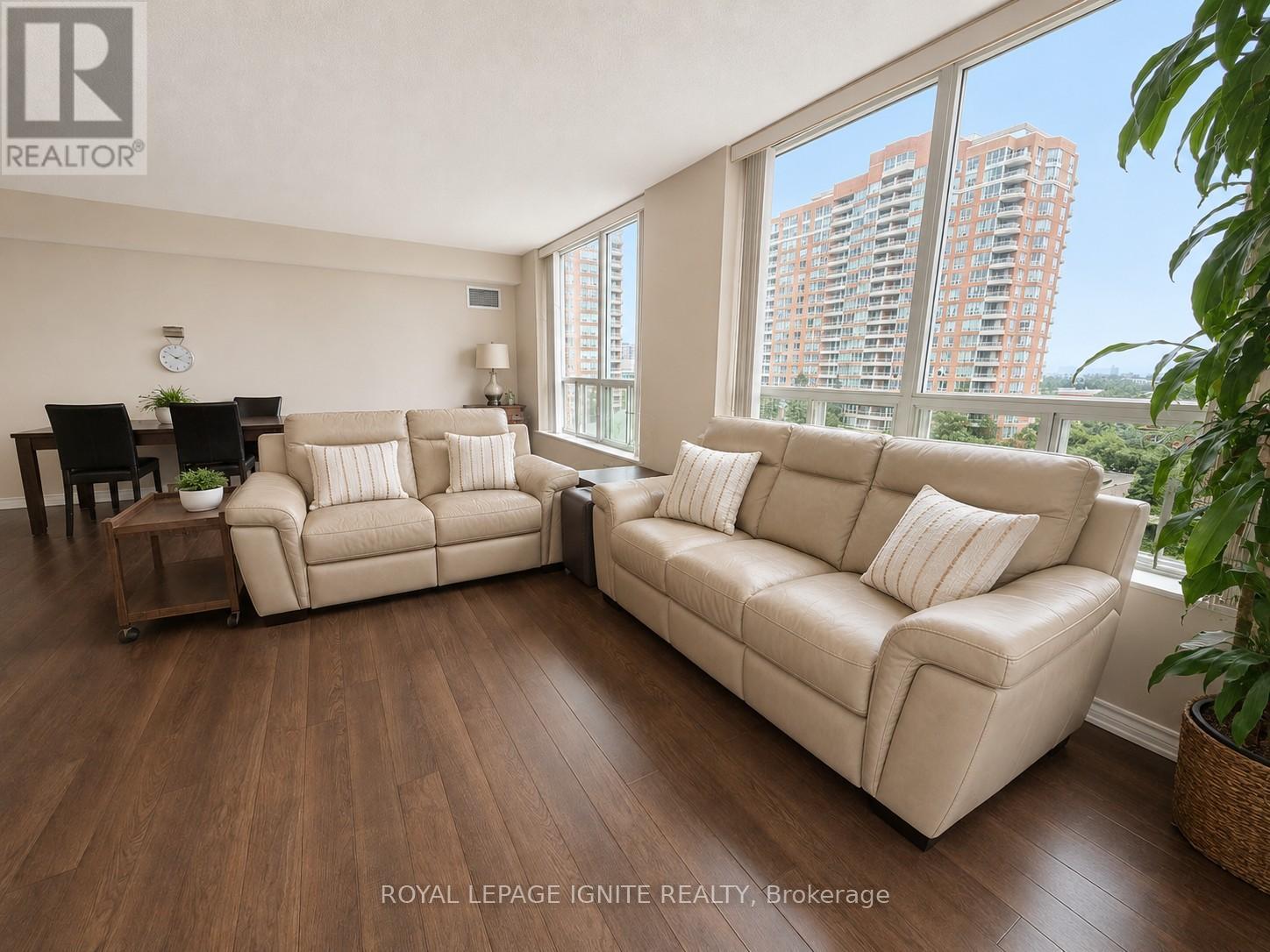 814 - 480 Mclevin Avenue, Toronto, Ontario  M1B 5N9 - Photo 2 - E13523440