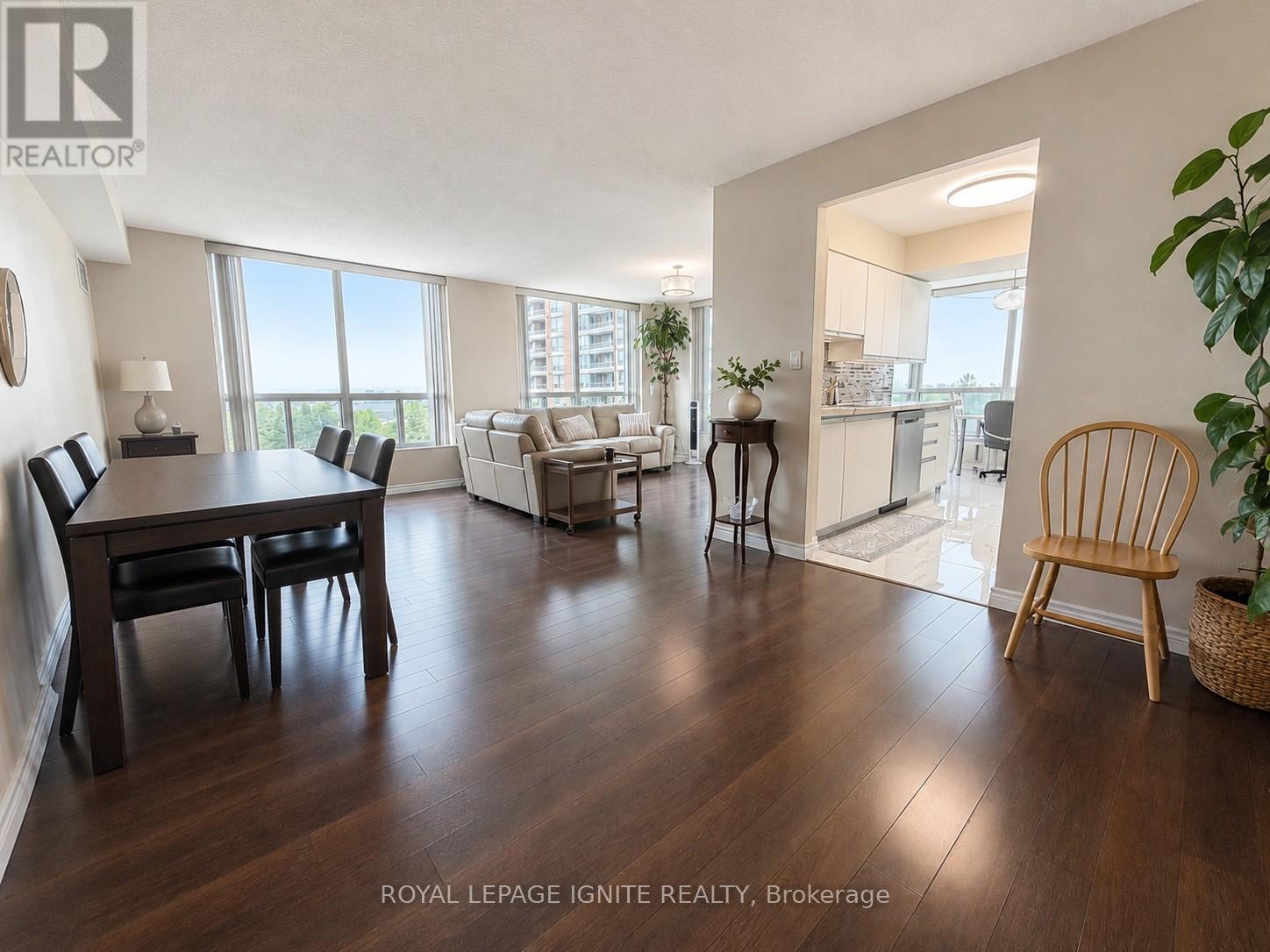 814 - 480 Mclevin Avenue, Toronto, Ontario  M1B 5N9 - Photo 4 - E13523440