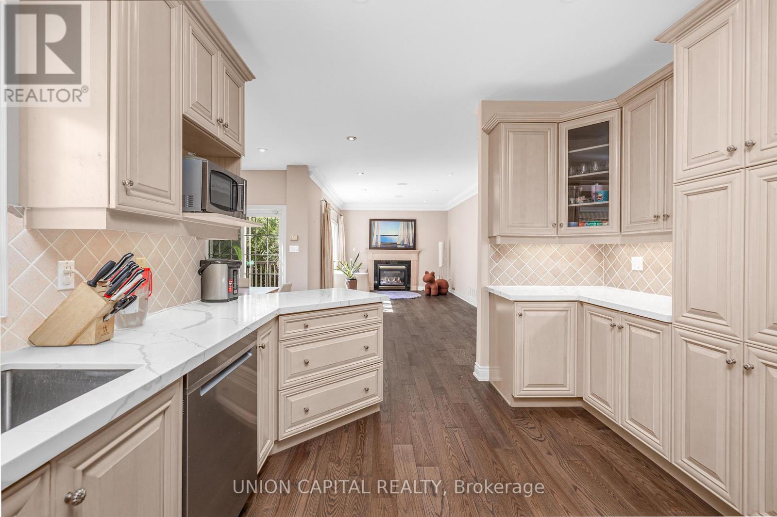 75 Langtry Place, Vaughan, Ontario  L4J 8L6 - Photo 11 - N13523428