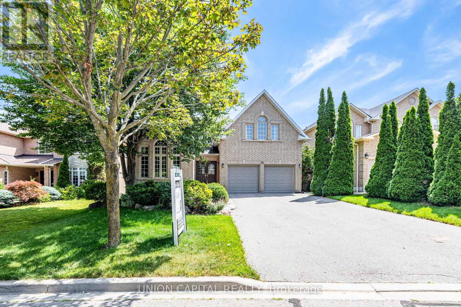 75 Langtry Place, Vaughan, Ontario  L4J 8L6 - Photo 2 - N13523428