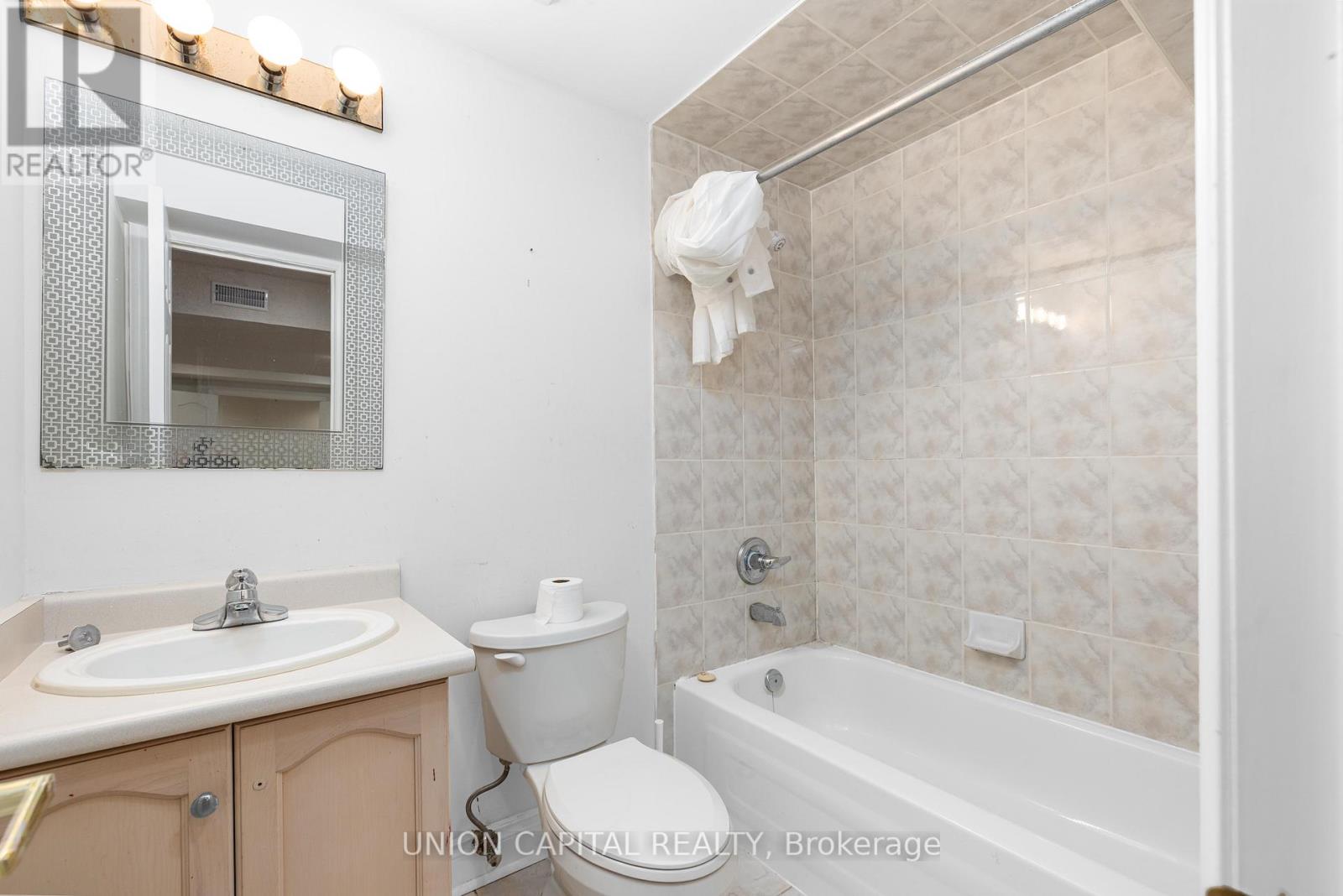 75 Langtry Place, Vaughan, Ontario  L4J 8L6 - Photo 42 - N13523428