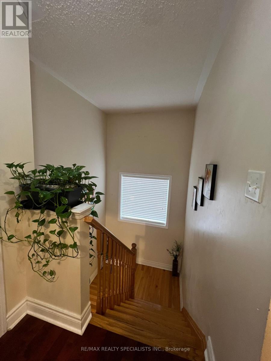 860 Luxton Drive, Milton, Ontario  L9T 6Y4 - Photo 31 - W13422030