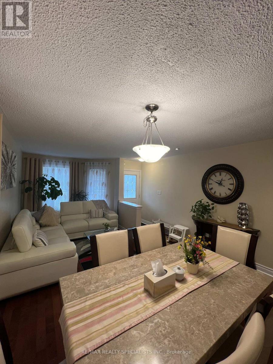 860 Luxton Drive, Milton, Ontario  L9T 6Y4 - Photo 7 - W13422030