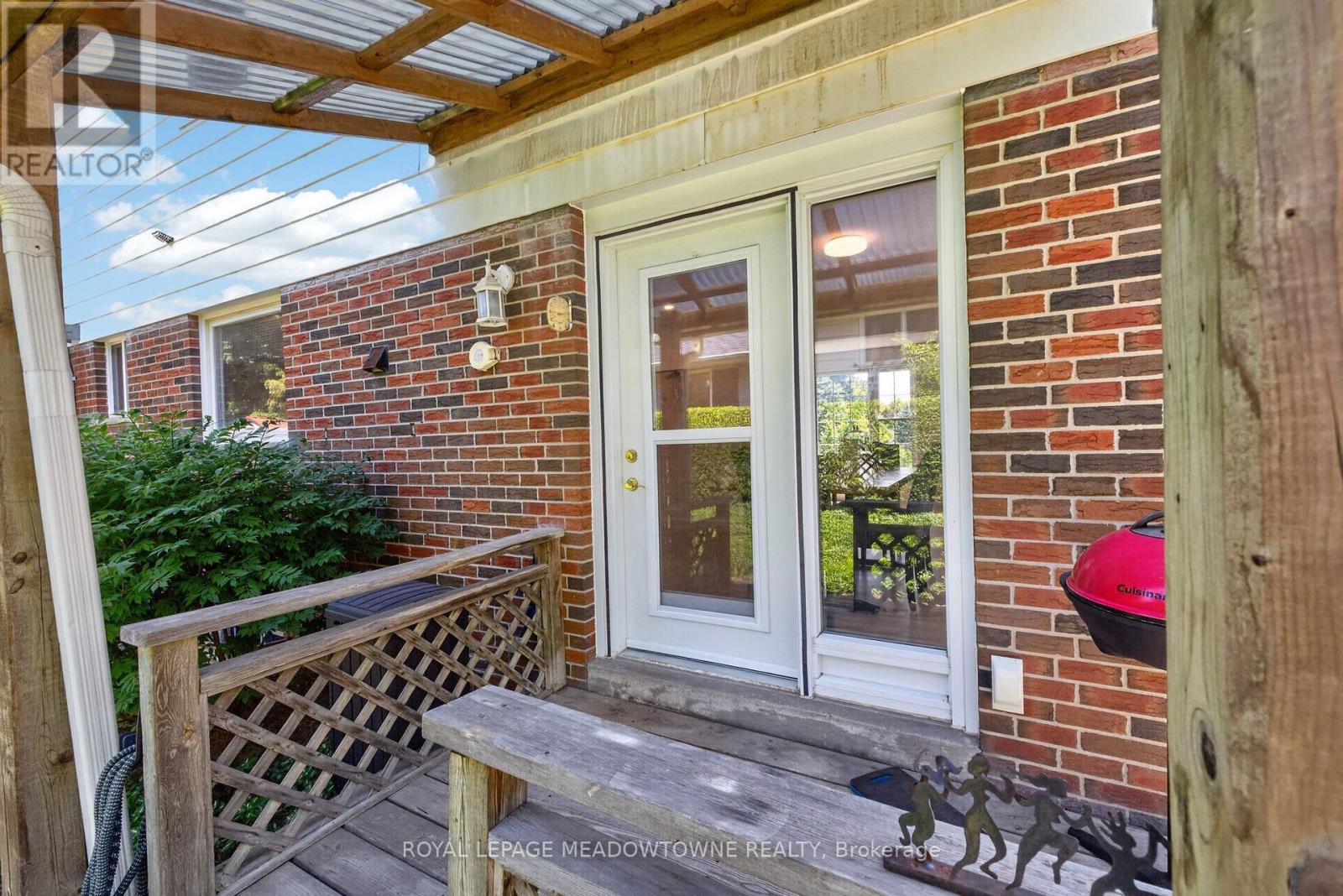 377 Delrex Boulevard, Halton Hills, Ontario  L7G 4H6 - Photo 34 - W13523442