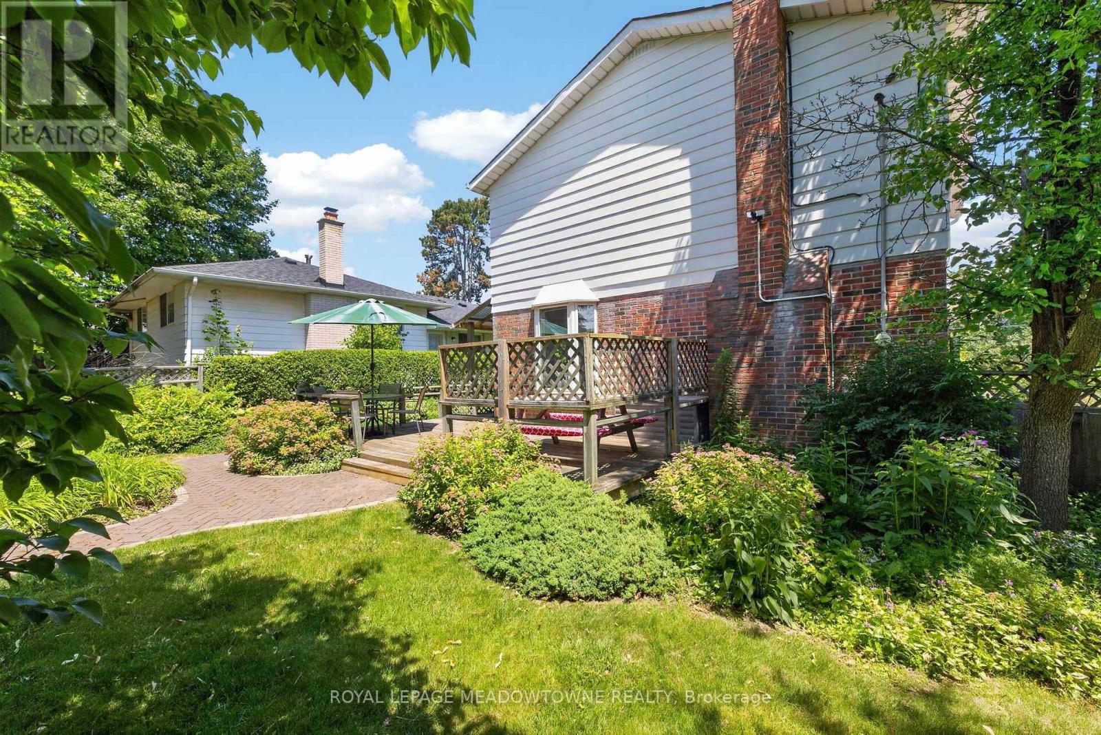 377 Delrex Boulevard, Halton Hills, Ontario  L7G 4H6 - Photo 40 - W13523442