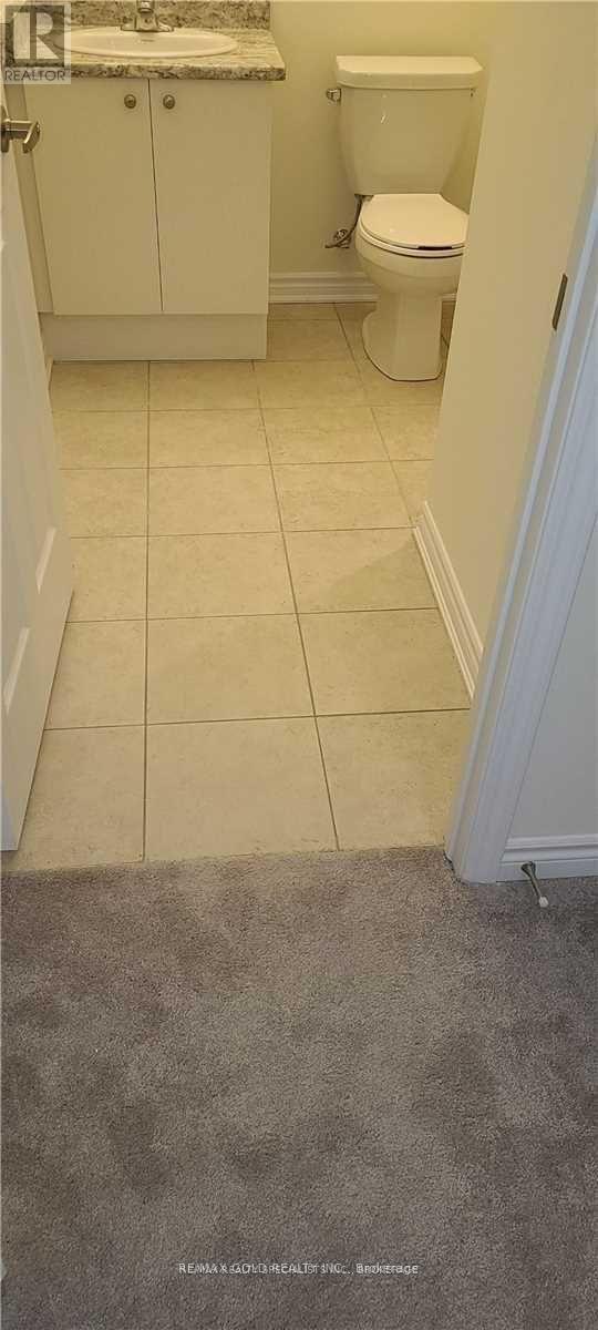 200 Lagerfeld Drive, Brampton, Ontario  L7A 5G5 - Photo 3 - W13523448
