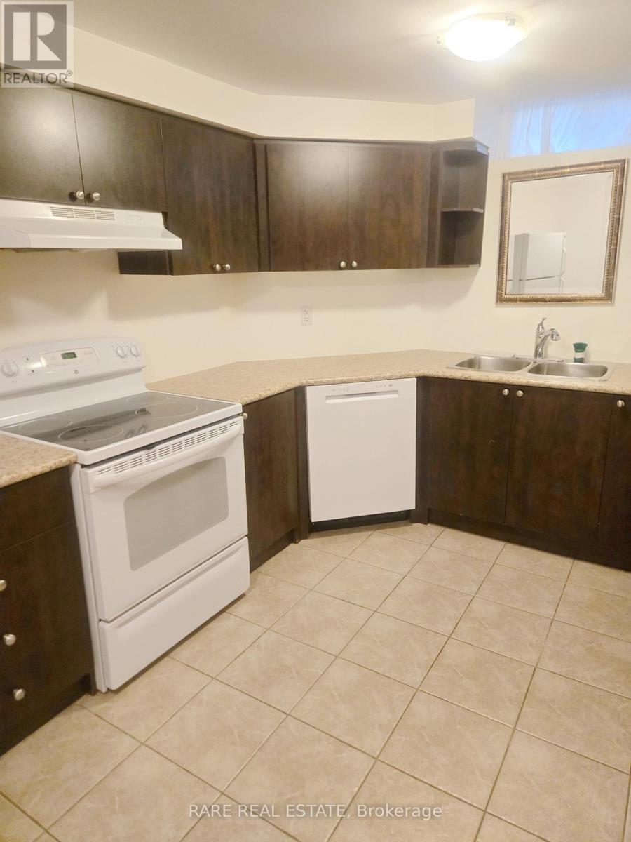 4594 Bismark Crescent, Mississauga, Ontario  L5R 1J8 - Photo 6 - W13523456