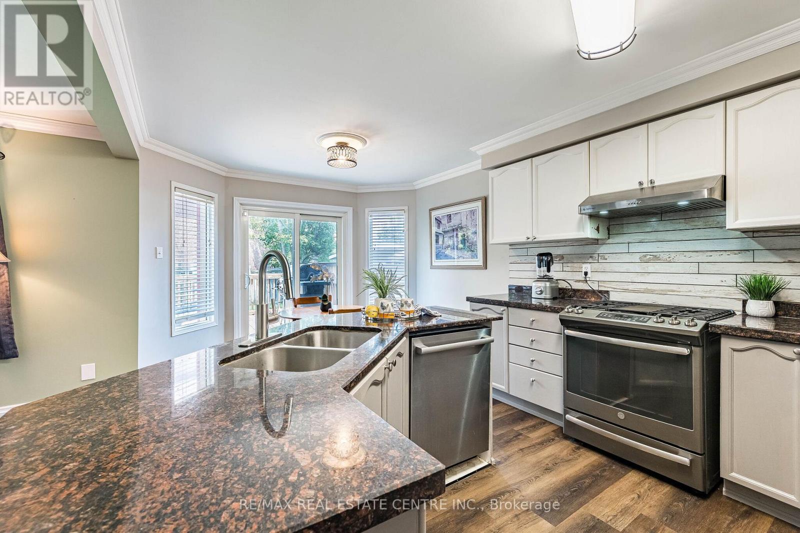 14231 Argyll Road, Halton Hills, Ontario  L7G 5P9 - Photo 16 - W13523462