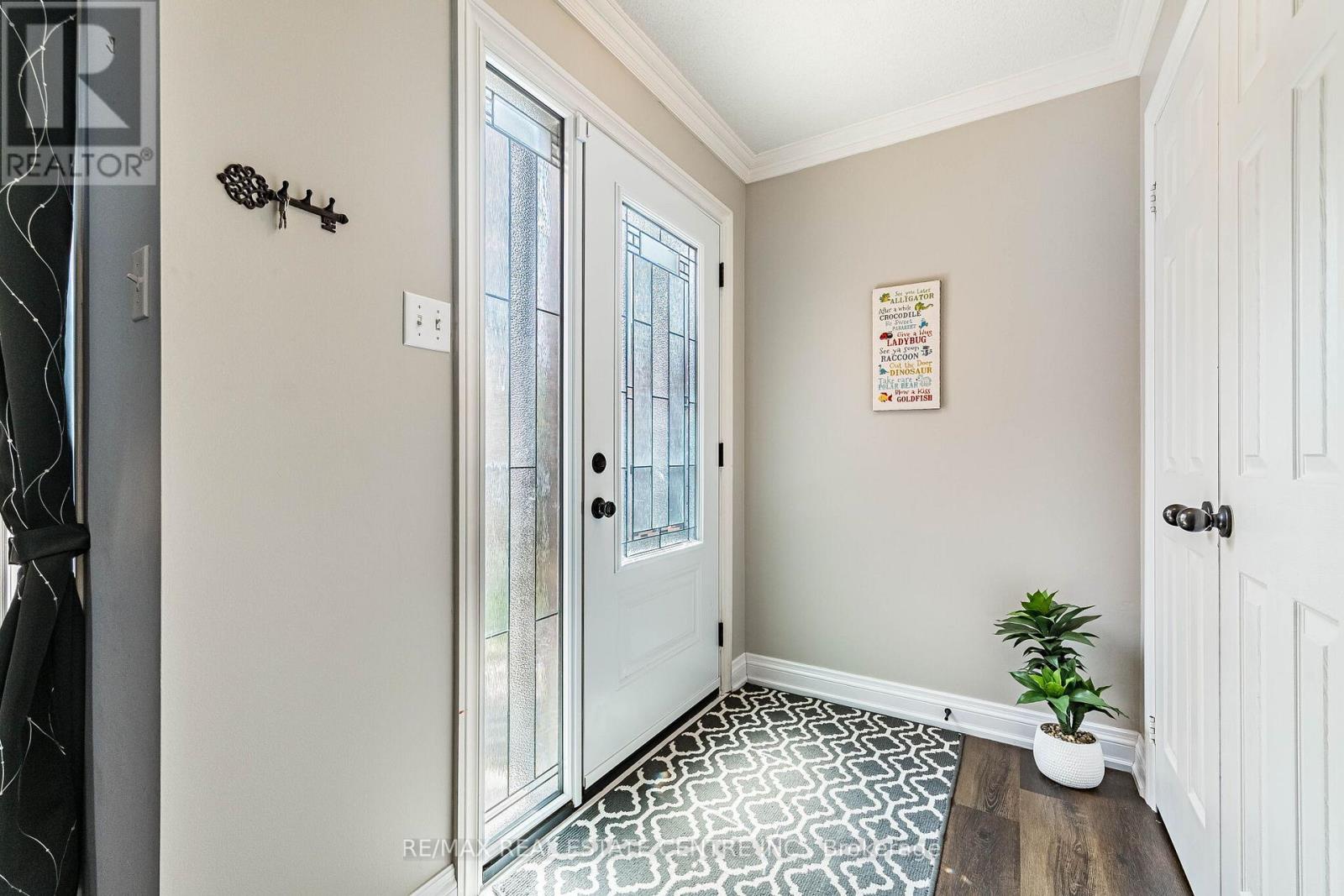 14231 Argyll Road, Halton Hills, Ontario  L7G 5P9 - Photo 6 - W13523462