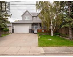 966 Lawrence Street, Pincher Creek, Alberta