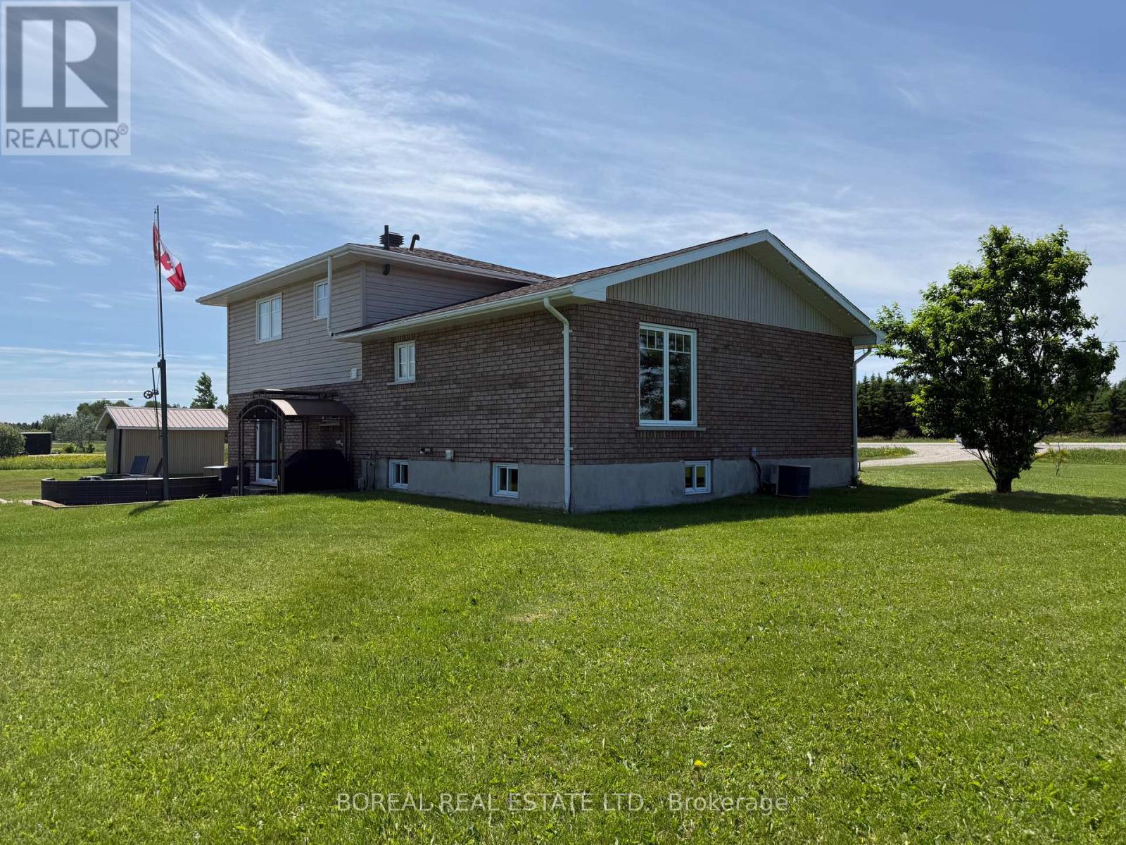 1476 Highway 11 S, Cochrane, Ontario  P0L 1C0 - Photo 4 - T13523532