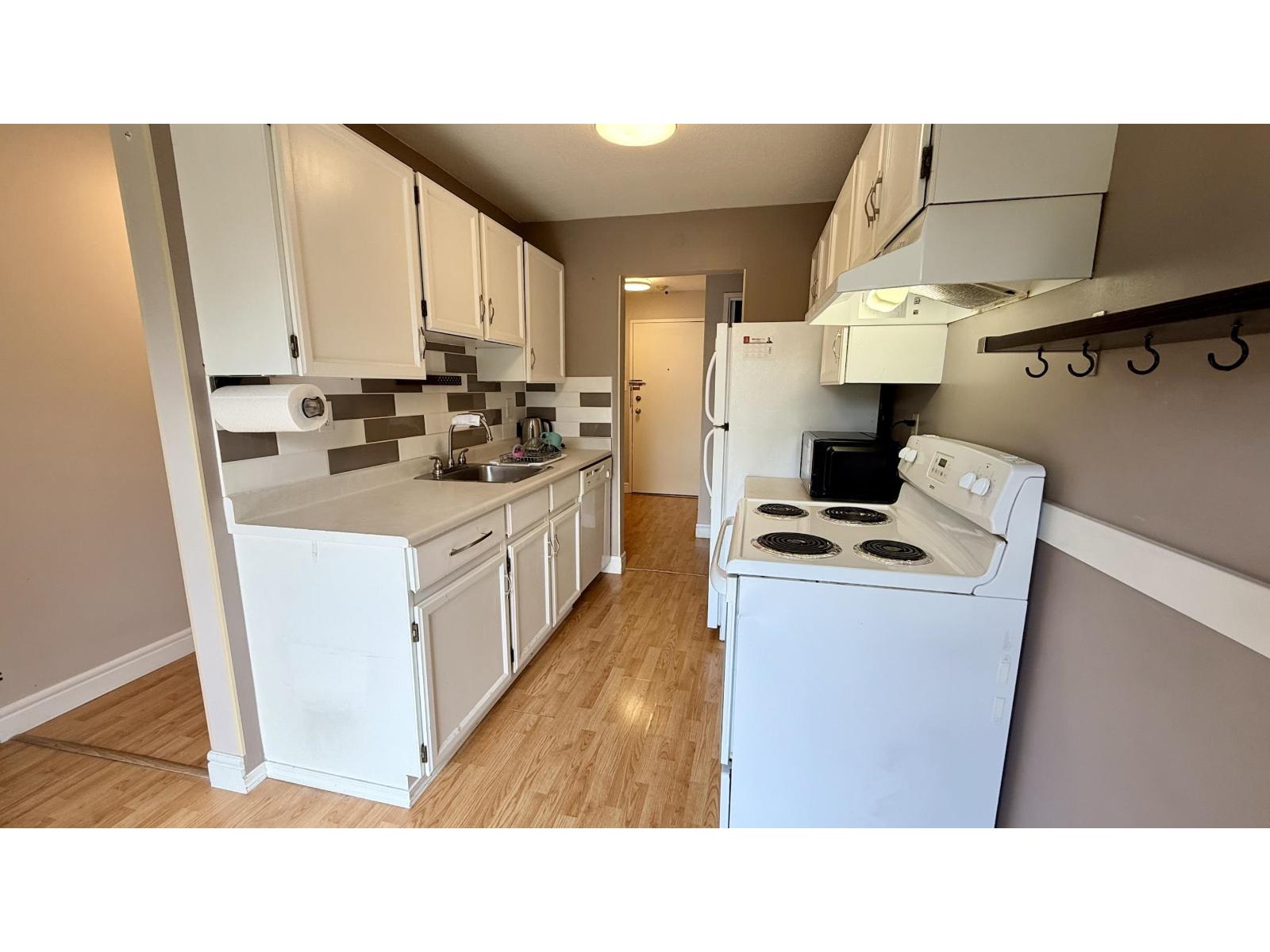 312 9952 149 Street, Surrey, British Columbia  V3R 7W7 - Photo 9 - R3142670