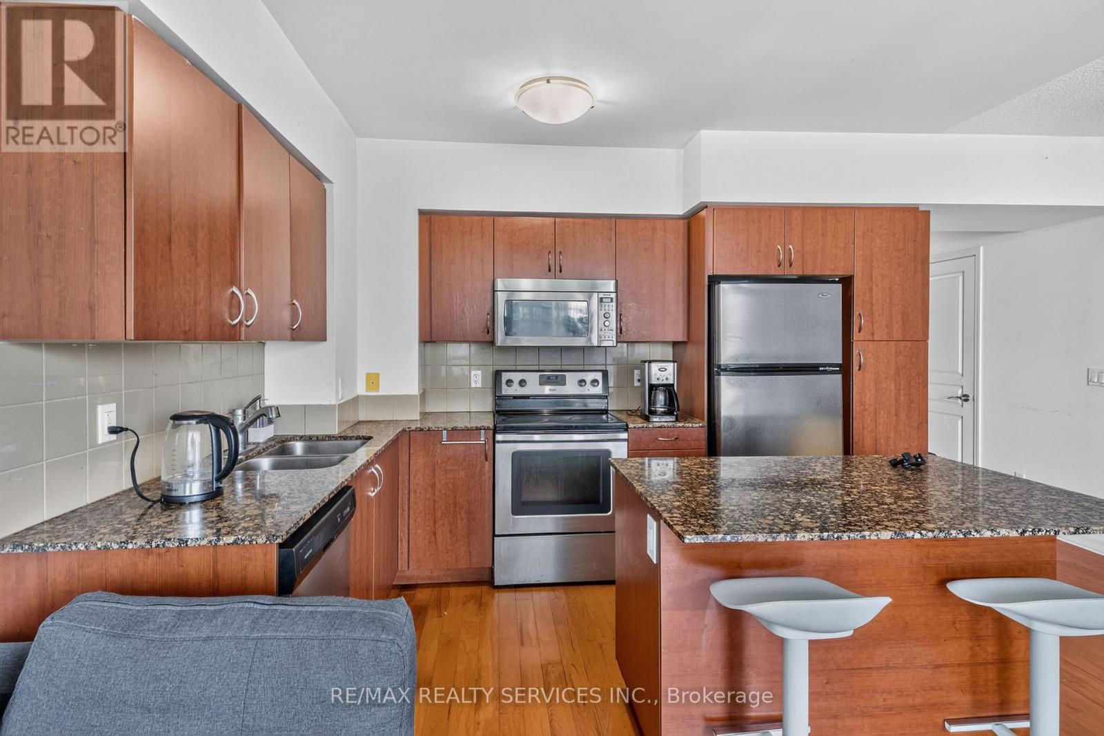 2405 - 2230 Lakeshore Boulevard W, Toronto, Ontario  M8V 0B2 - Photo 10 - W13523404