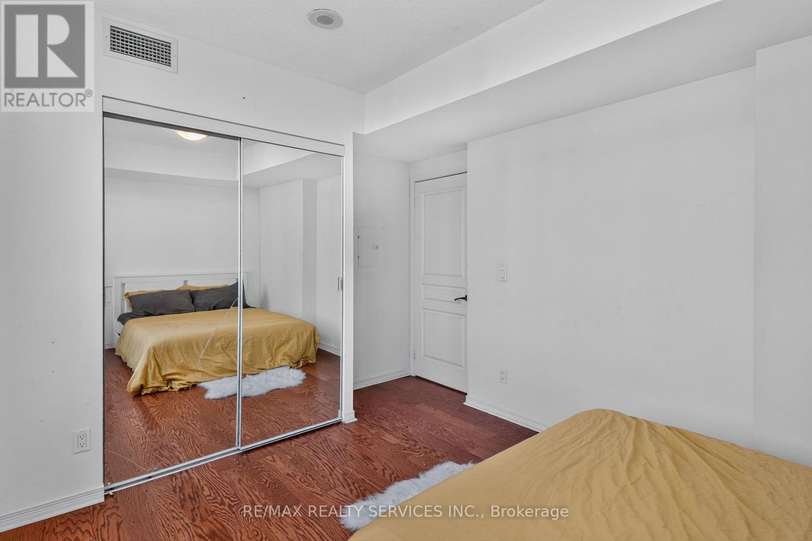 2405 - 2230 Lakeshore Boulevard W, Toronto, Ontario  M8V 0B2 - Photo 14 - W13523404