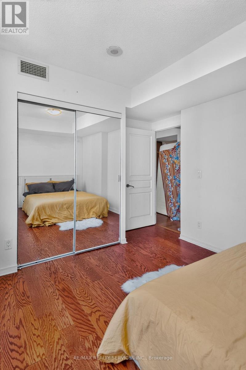 2405 - 2230 Lakeshore Boulevard W, Toronto, Ontario  M8V 0B2 - Photo 19 - W13523404