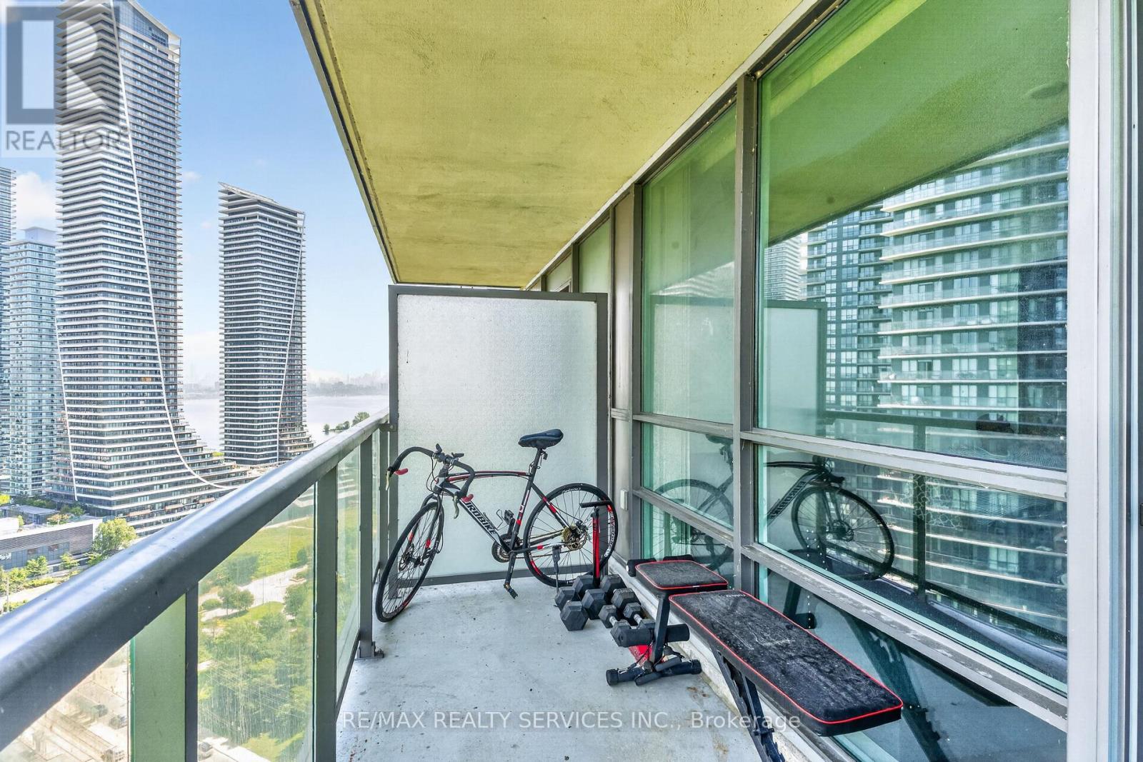 2405 - 2230 Lakeshore Boulevard W, Toronto, Ontario  M8V 0B2 - Photo 26 - W13523404