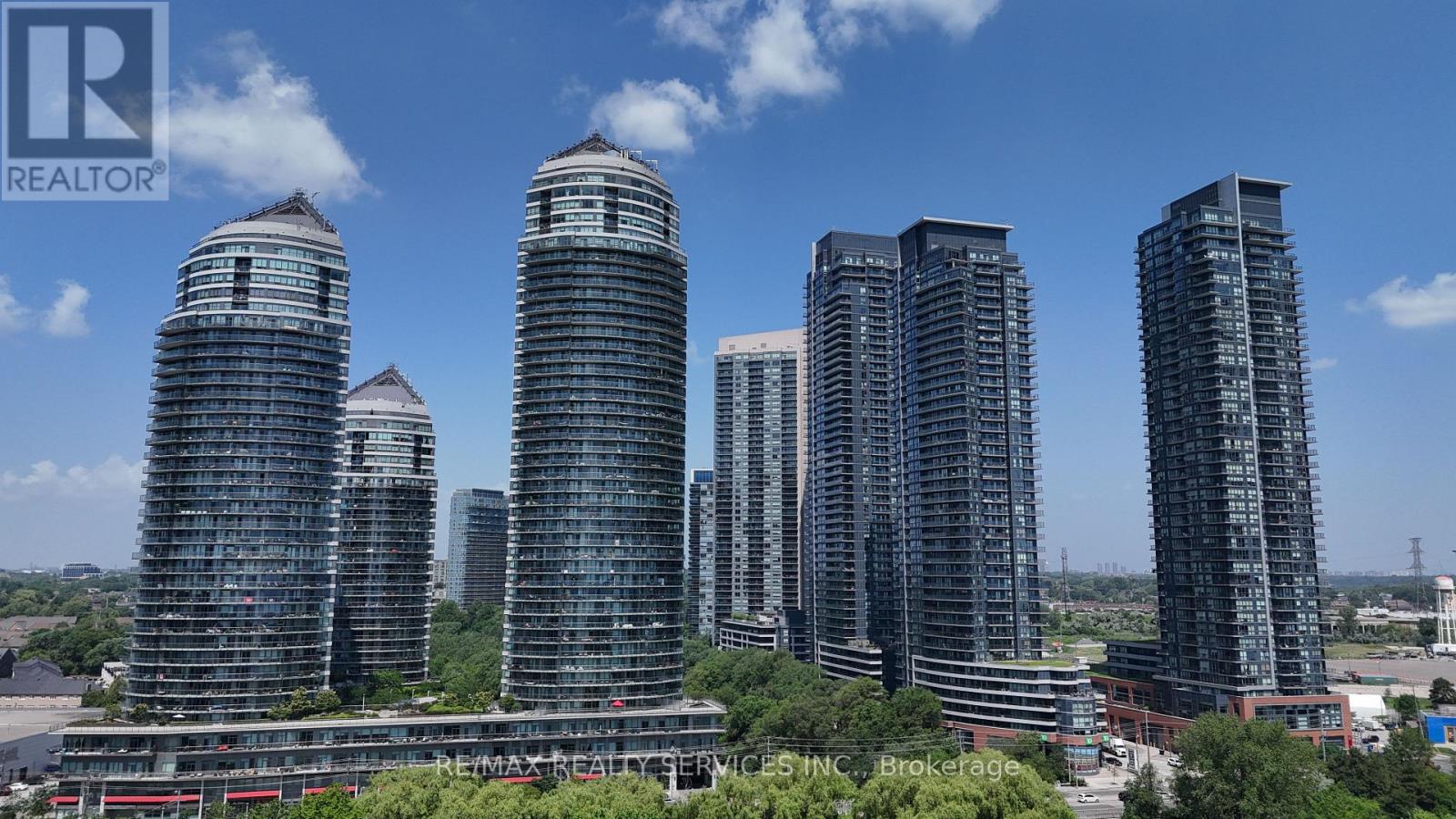 2405 - 2230 Lakeshore Boulevard W, Toronto, Ontario  M8V 0B2 - Photo 3 - W13523404