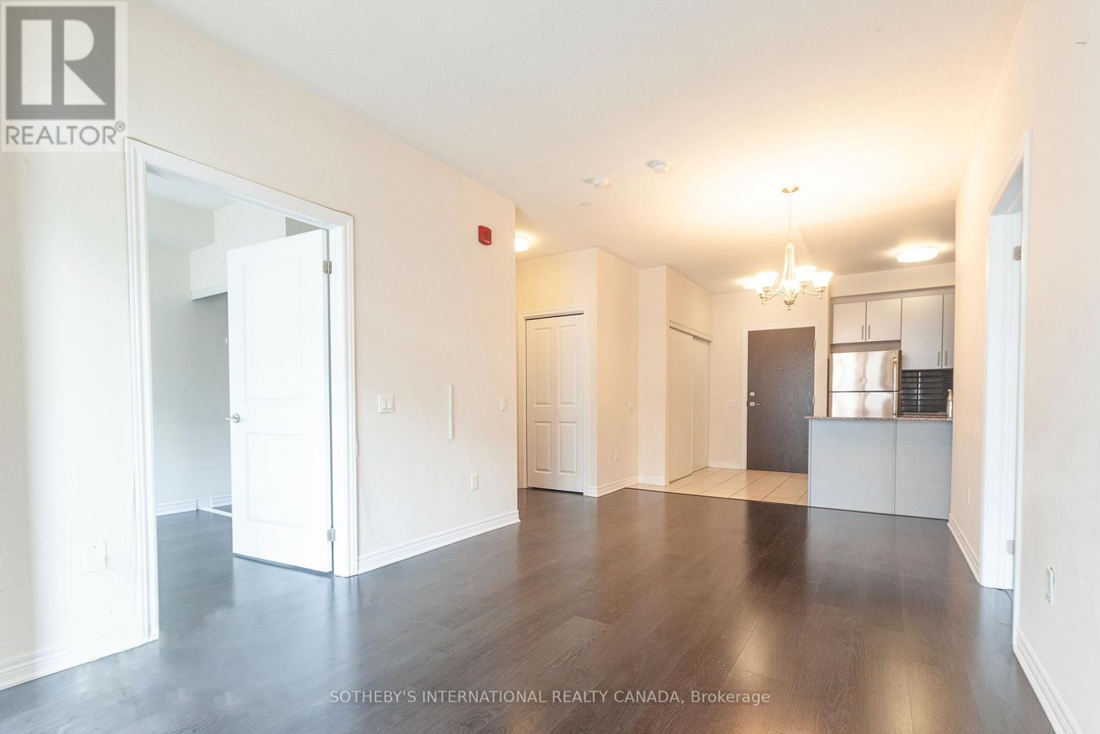 315 - 216 Oak Park Boulevard, Oakville, Ontario  L6H 0K3 - Photo 13 - W13523530