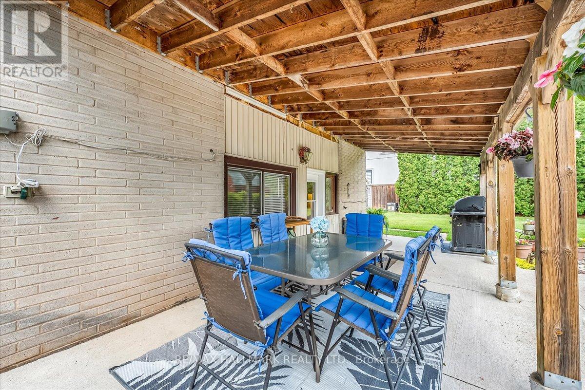 433 Seabourne Drive, Oakville, Ontario  L6L 4E9 - Photo 32 - W13523556