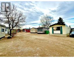 1048 Elk Avenue, Pincher Creek, Alberta